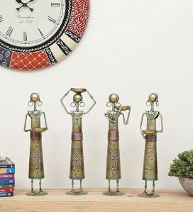 Metal Tribal Lady Showpiece