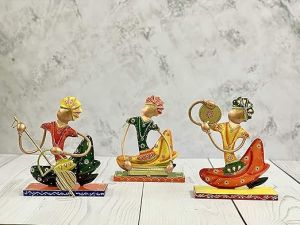 Metal Rajasthani Musician Showpiece