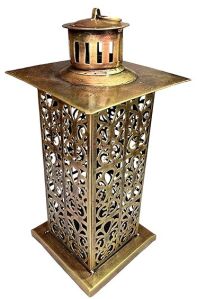 Metal Elegant Candle Holder