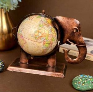 Metal Elephant Globe Showpiece