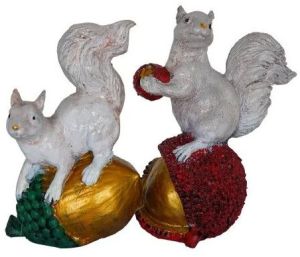 Polyresin Squirrel Pair Statue Showpiece