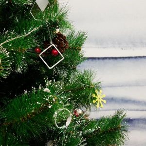 UNO X-MAS ORNAMENT (SQUARE)