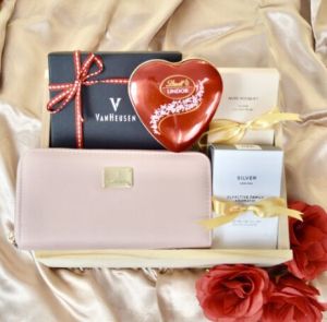 Blissful Bonding Celebration Box