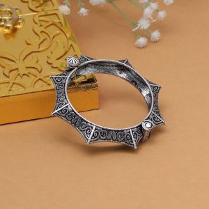 Silver Color Oxidised Bracelet (GSB341SLV)