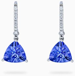 Moderate Violet Trilliant Shaped Tanzanite 3.34 Carats Women Dangling Earrings