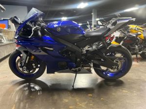 2020 Yamaha YZF-R6 Bike