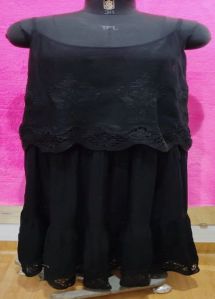 Ladies Black Viscose Trendy Top