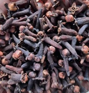 Dry Cloves