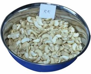 KK White Split Cashew Nuts