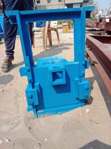 Cast Iron Thimble Mounted Sluice Gate