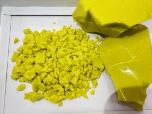 Yellow Decorative Glass Rocks