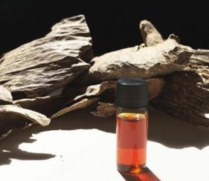 Agarwood Oil