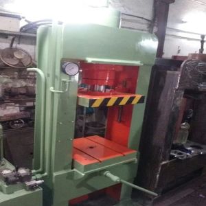 Hydraulic Hand Ejector Molding Press Machine