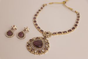 Art No. 800A Short Kundan Necklace Set