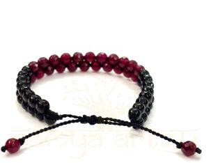 Handmade, Black &AMP; Red Faceted Onyx Gemstone Hand-Knotted Bracelet
