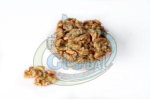 Chilean Hand Cracked Walnut Kernels