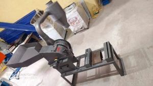 Masala Blower Pulveriser Machine