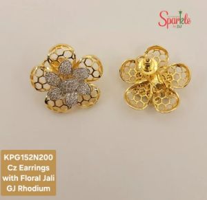 Ornate Mat Finish Womens Floral Stud Earrings