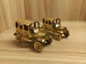 Decorative Brass Mini Jeep Car Showpiece