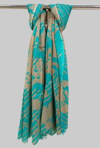 BEIGE & BLUE HANDLOOM SOFT WOOLEN PRINTED STOLE