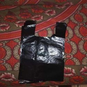 11&times;14 Inch Black Plastic Carry Bags