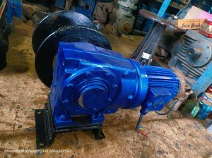 VEM 2 HP Helical Winch