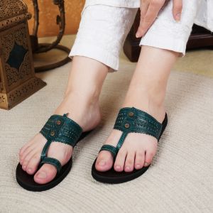 Ladies Kolhapuri Chappal