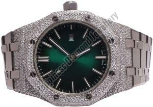 Luxurious Full Iced Out Watch