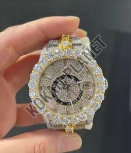 Mens Custom Luxury Iced Out VVS Moissanite Watch