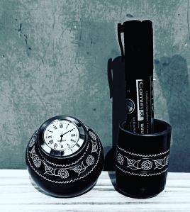 Handcrafted Watch Matki Pen Stand (Terracotta)
