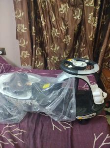 Baby Panda Magic Car