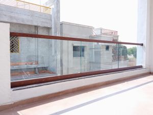 Glass Railing Installation Service