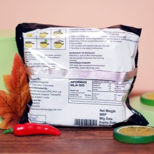 Mom Mie Chicken Curry Instant Noodles