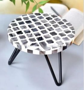 Resin Cake Stand