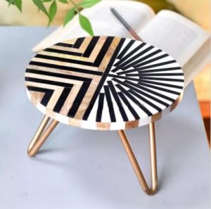 Resin Cake Stand
