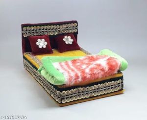 Voguish Puja Bed