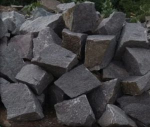 Bold Stone Chips