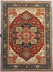 Geometric Antique Heriz Rug