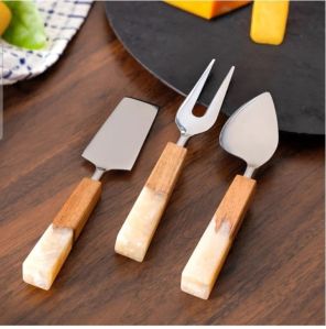 Stainless Steel & Wooden Handle Elegant Kitchen Spoon