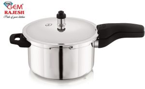 2.5 Ltr Classic Triply Cooker