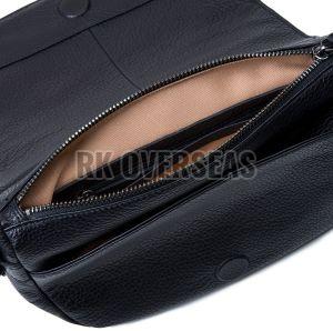 Ladies Black Leather Cross Shoulder Bag