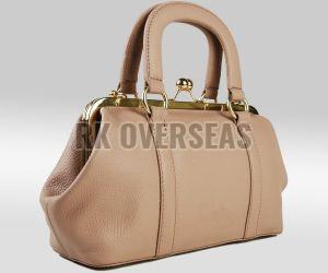 Ladies Beige Party Wear Clutch Bag