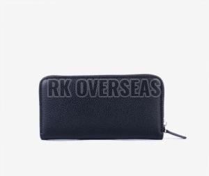 Ladies Plain Black Rectangular Leather Wallet