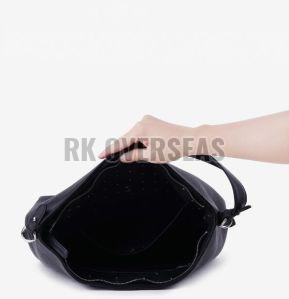 Ladies Black Leather Hobo Handbag