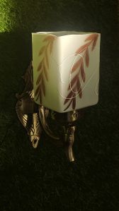Sqaure Leaf Finish White Wall Sconce