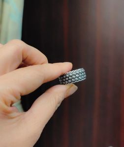 Women Oxidised Thumb Ring