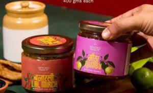 banarasi lal mirch meetha nimbu pickles