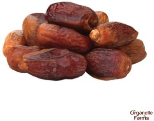 Fresh Dates with Seed - 500 Gms