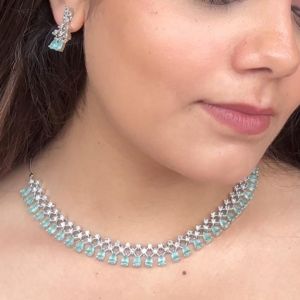 Women Silver Plated Green Drop Necklace with Pair of Earrings