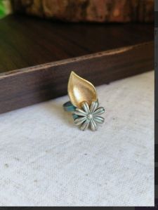 Dual Tone Oxidised Flower Women Rings